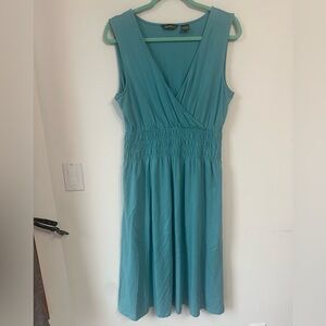 EDDIE BAUER COTTON CROSSOVER DRESS SIZE LARGE MIDI PURE COMFORT blue